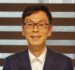 針灸師　松浦健太郎